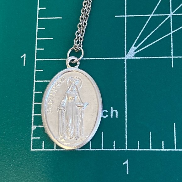 Vintage St Dymphna Necklace Irish Catholic Patron Saint Mental Health Medal 18" - Picture 10 of 12